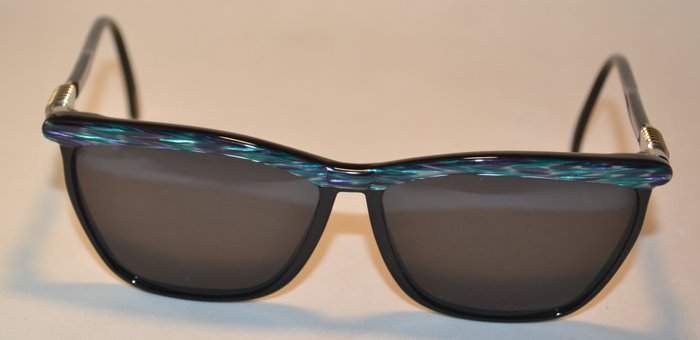 Versace 487 lunettes de soleil vintage — vue détail